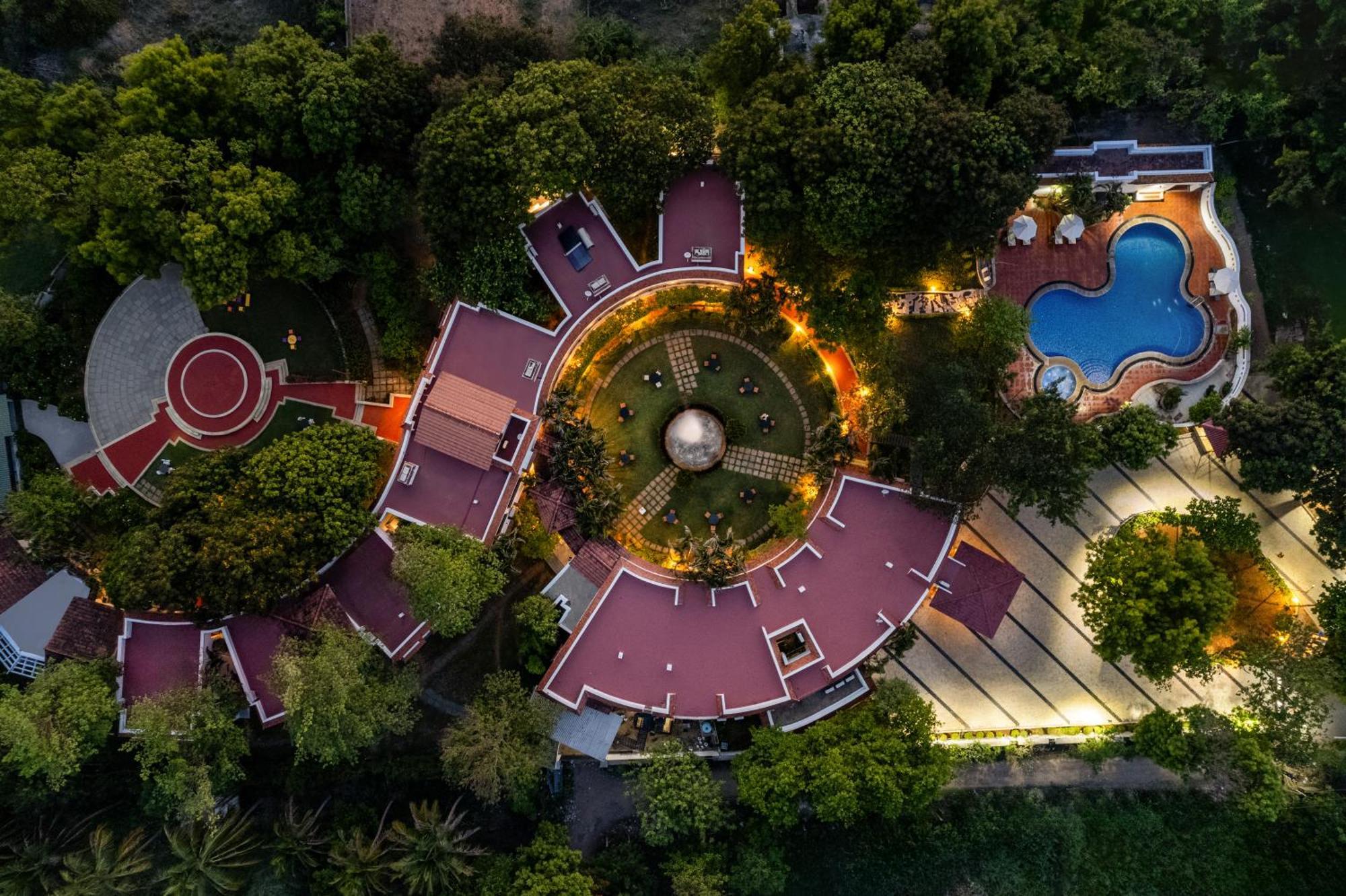 斯特林阿鲁奈阿南塔度假村 Tiruvannāmalai 外观 照片